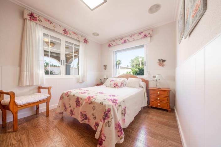 Image No.12-Villa de 5 chambres à vendre à La Marina