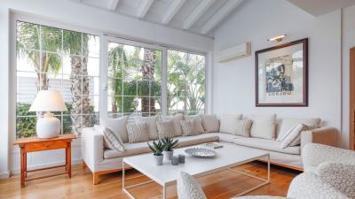 Villa-for-sale-in-La-Marina--9---Kyero-