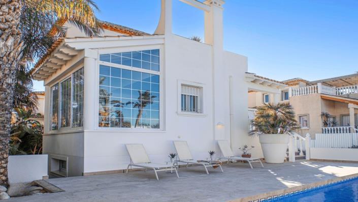 Image No.42-5 Bed Villa for sale