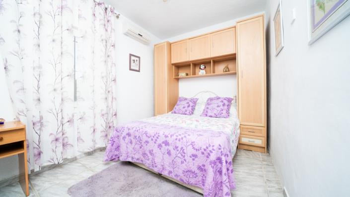 Image No.18-8 Bed Villa for sale