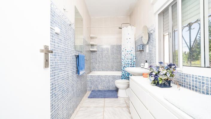 Image No.20-8 Bed Villa for sale