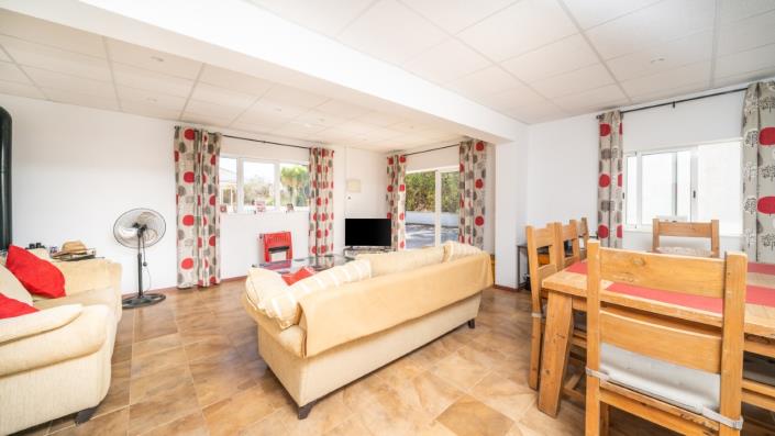 Image No.26-8 Bed Villa for sale