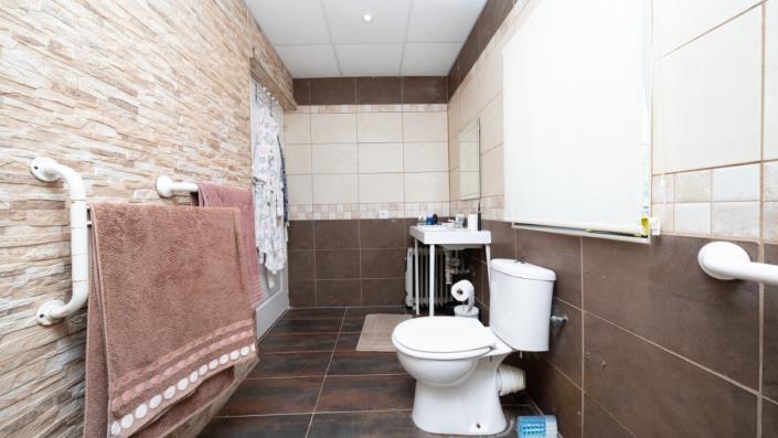 Image No.33-8 Bed Villa for sale