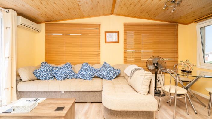 Image No.35-8 Bed Villa for sale