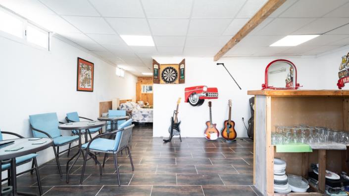 Image No.42-8 Bed Villa for sale