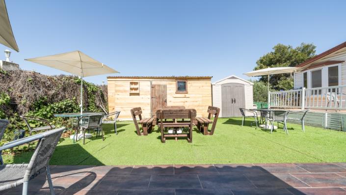 Image No.49-8 Bed Villa for sale