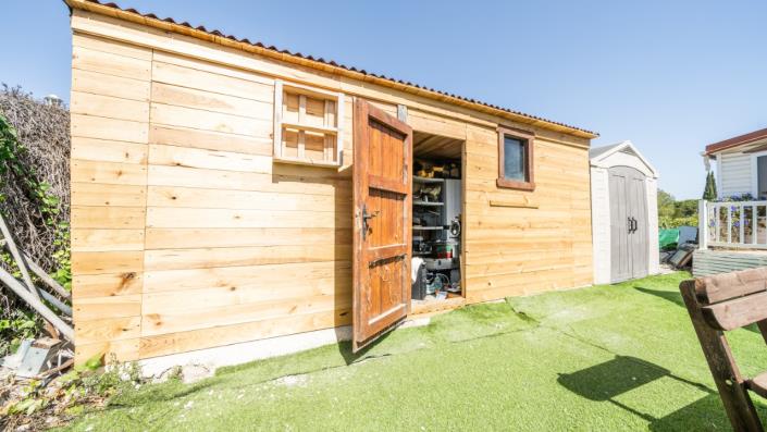 Image No.51-8 Bed Villa for sale