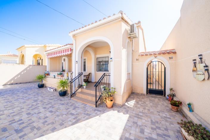 Image No.3-2 Bed Villa for sale