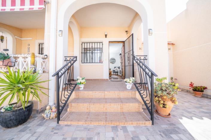 Image No.7-2 Bed Villa for sale