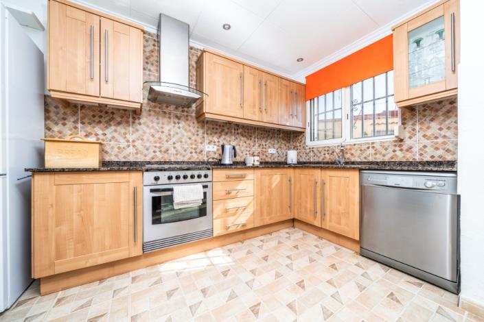 Image No.13-2 Bed Villa for sale