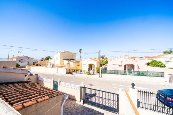 Image No.31-2 Bed Villa for sale