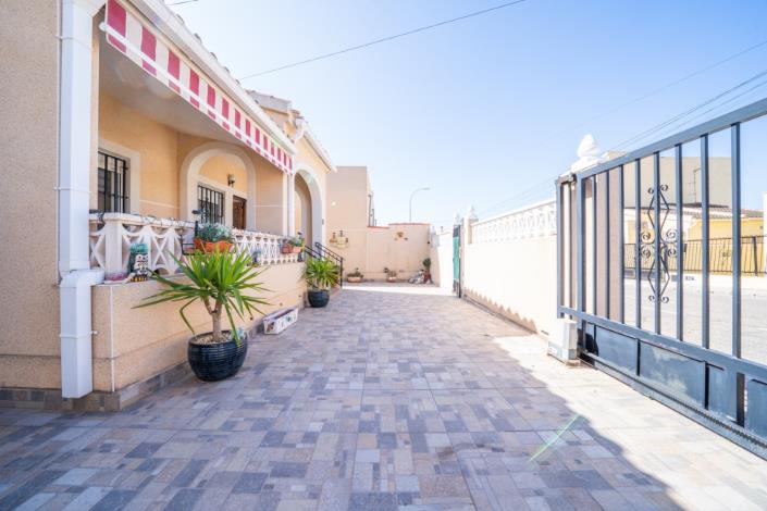 Image No.34-2 Bed Villa for sale