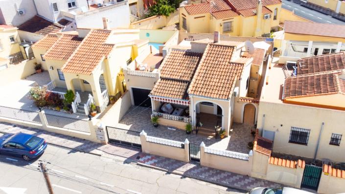 Image No.40-2 Bed Villa for sale