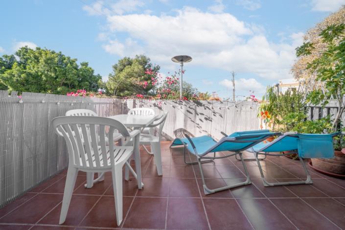 Image No.3-2 Bed Townhouse for sale