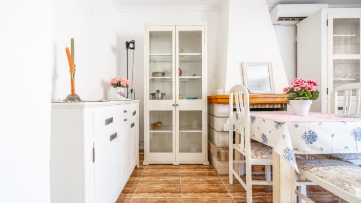 Image No.6-2 Bed Townhouse for sale