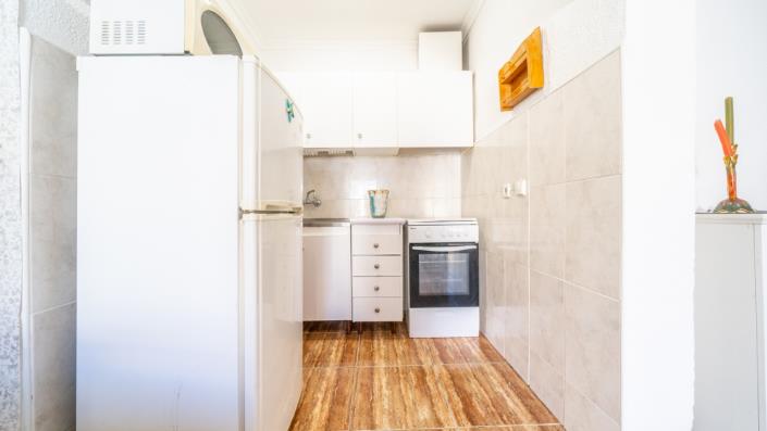 Image No.9-2 Bed Townhouse for sale