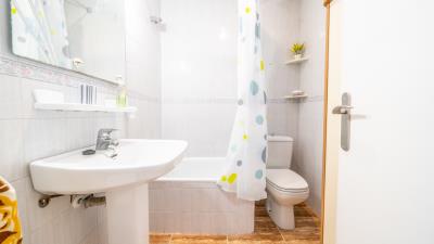 Townhouse-for-Sale-in-La-Marina--14---Canva-