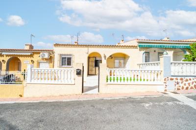 Terraced-Property-For-Sale-In-Costa-Blanca--1---Canva-