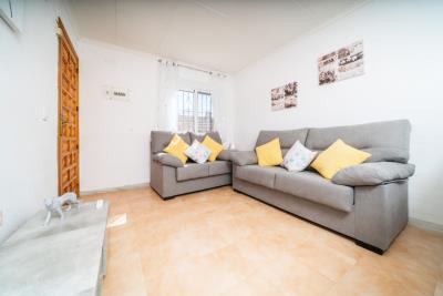 Terraced-Property-For-Sale-In-Costa-Blanca--13---Canva-