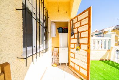 Terraced-Property-For-Sale-In-Costa-Blanca--11---Canva-