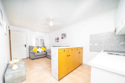 Terraced-Property-For-Sale-In-Costa-Blanca--17---Canva-