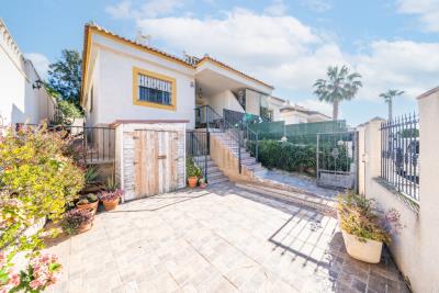 Semi-Detached-Property-for-Sale-in-La-Marina--1---Canva-