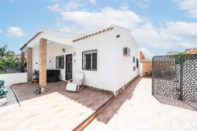 Property-for-sale-in-Costa-Blanca--1---Canva-