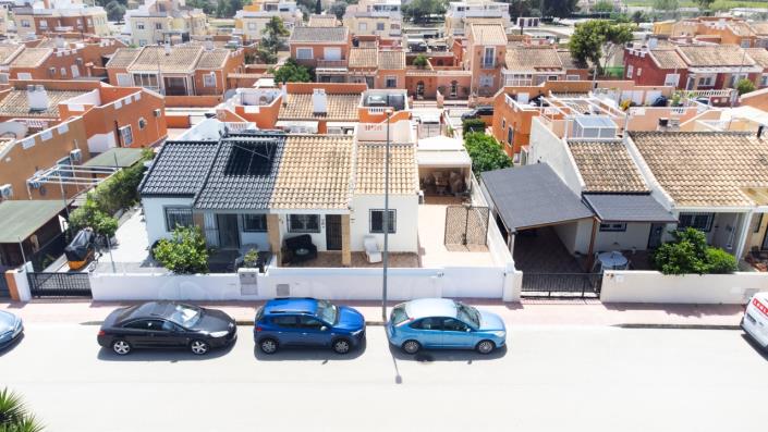 Image No.3-2 Bed Semi-Detached for sale