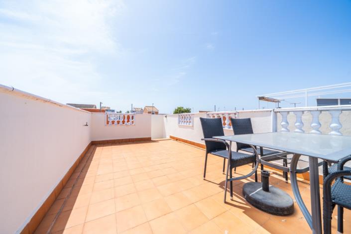 Image No.31-2 Bed Semi-Detached for sale