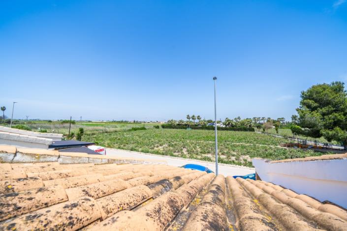 Image No.34-2 Bed Semi-Detached for sale