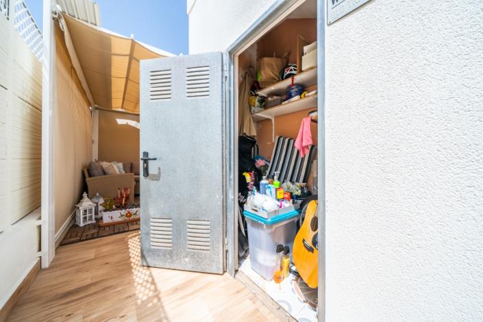 Image No.35-2 Bed Semi-Detached for sale