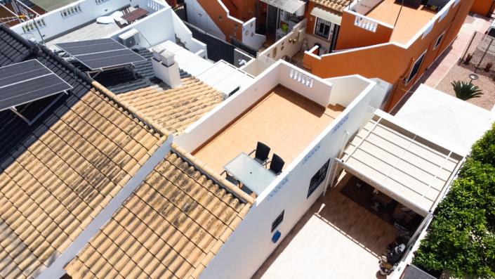 Image No.37-2 Bed Semi-Detached for sale