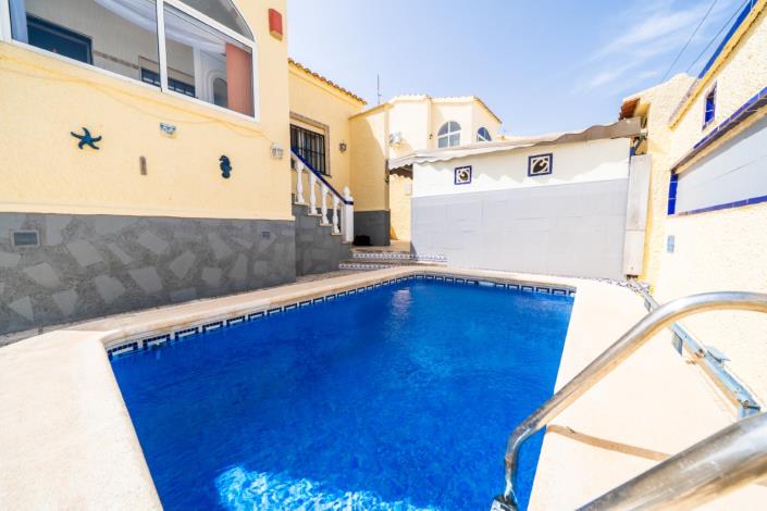 Image No.5-3 Bed Villa for sale