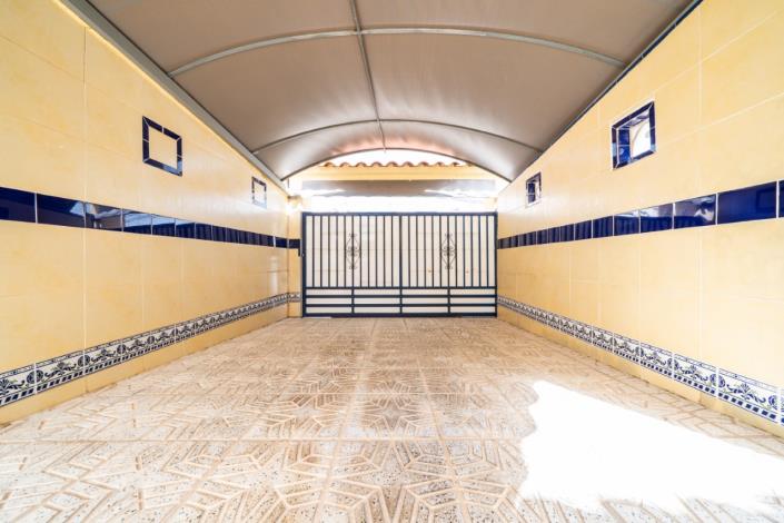 Image No.11-3 Bed Villa for sale