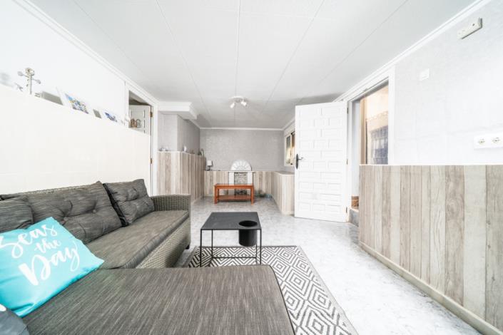 Image No.28-3 Bed Villa for sale