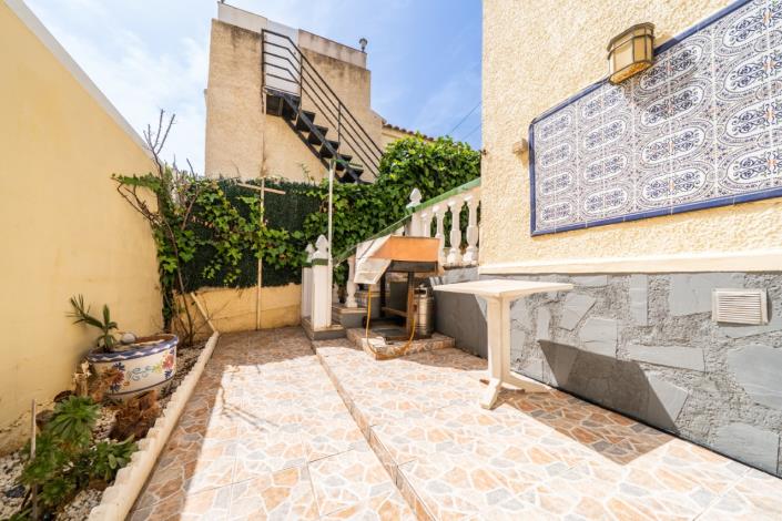 Image No.38-3 Bed Villa for sale