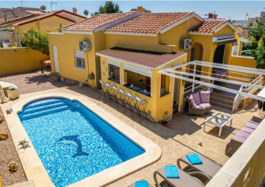Detached-Villa-for-Sale-in-La-Marina--1---Kyero-