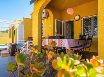 Detached-Villa-for-Sale-in-La-Marina--5---Kyero-