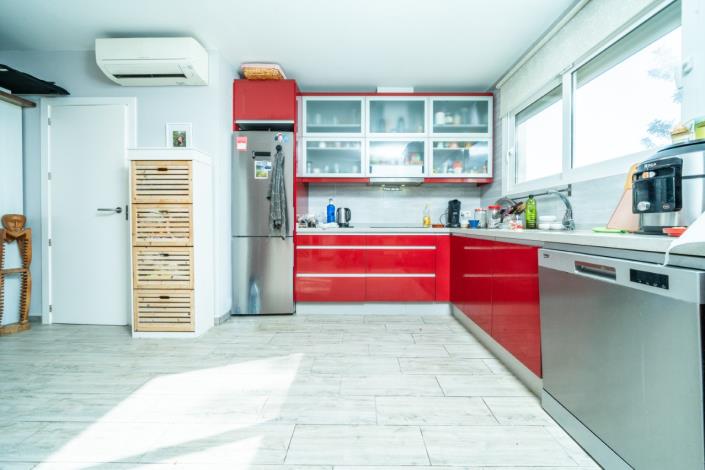 Image No.17-3 Bed Villa for sale