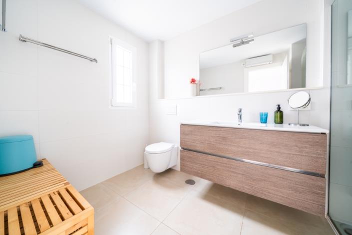 Image No.26-3 Bed Villa for sale