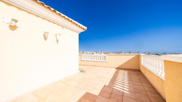 Image No.31-3 Bed Villa for sale