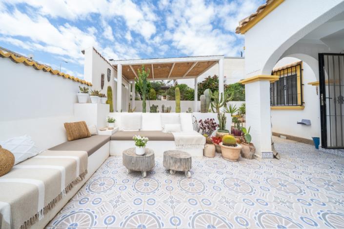 Image No.9-3 Bed Quad for sale