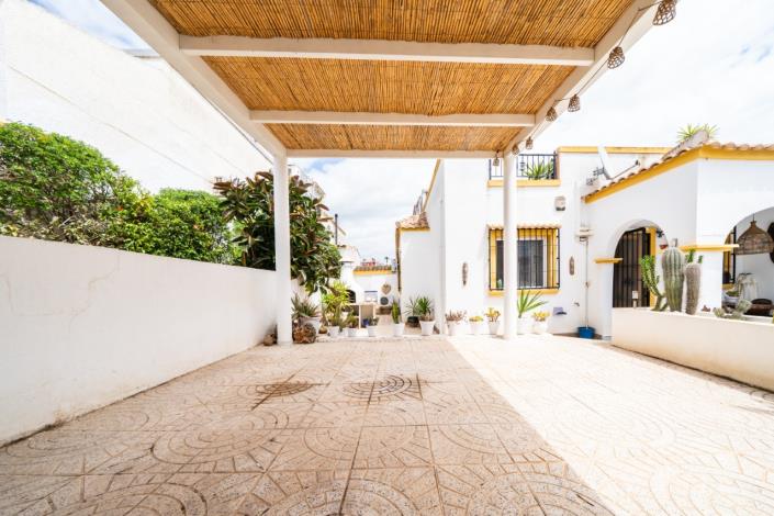 Image No.12-3 Bed Quad for sale