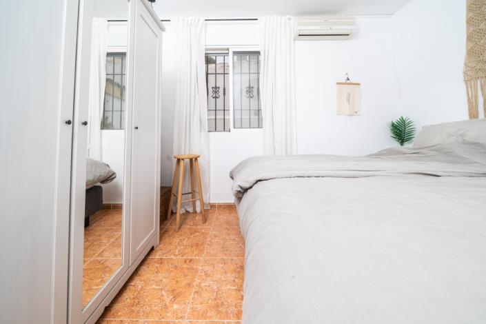 Image No.29-3 Bed Quad for sale