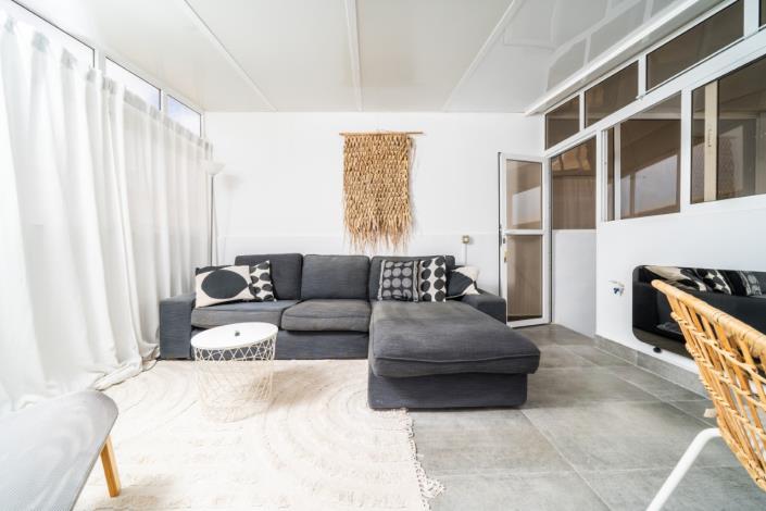 Image No.35-3 Bed Quad for sale