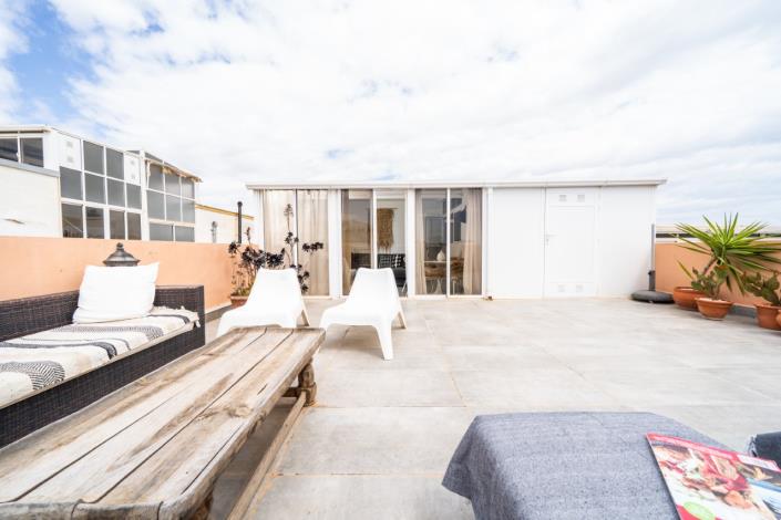 Image No.41-3 Bed Quad for sale