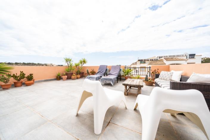 Image No.40-3 Bed Quad for sale