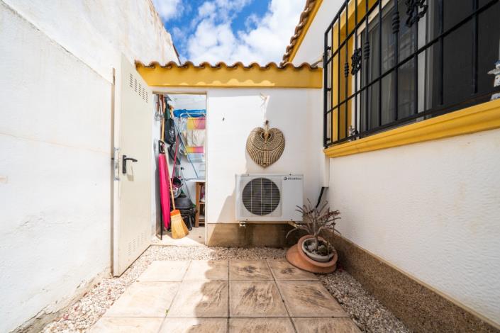 Image No.49-3 Bed Quad for sale