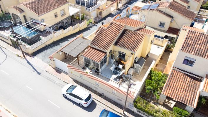 Image No.3-4 Bed Villa for sale