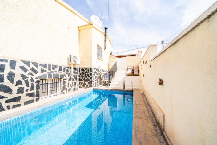 Image No.6-4 Bed Villa for sale